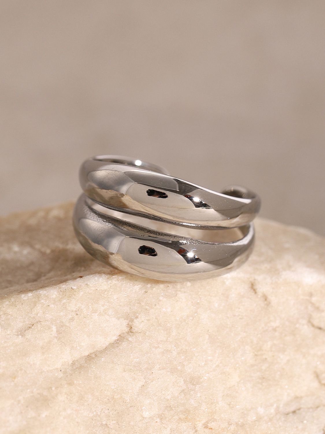 Hadid Double-Layered Ring