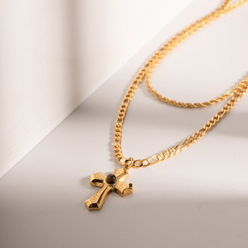 Alfea Cross Necklace