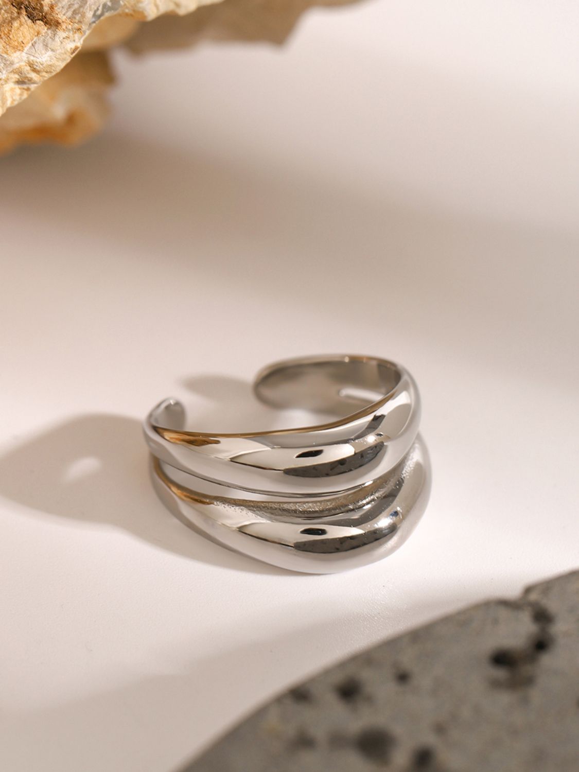 Hadid Double-Layered Ring