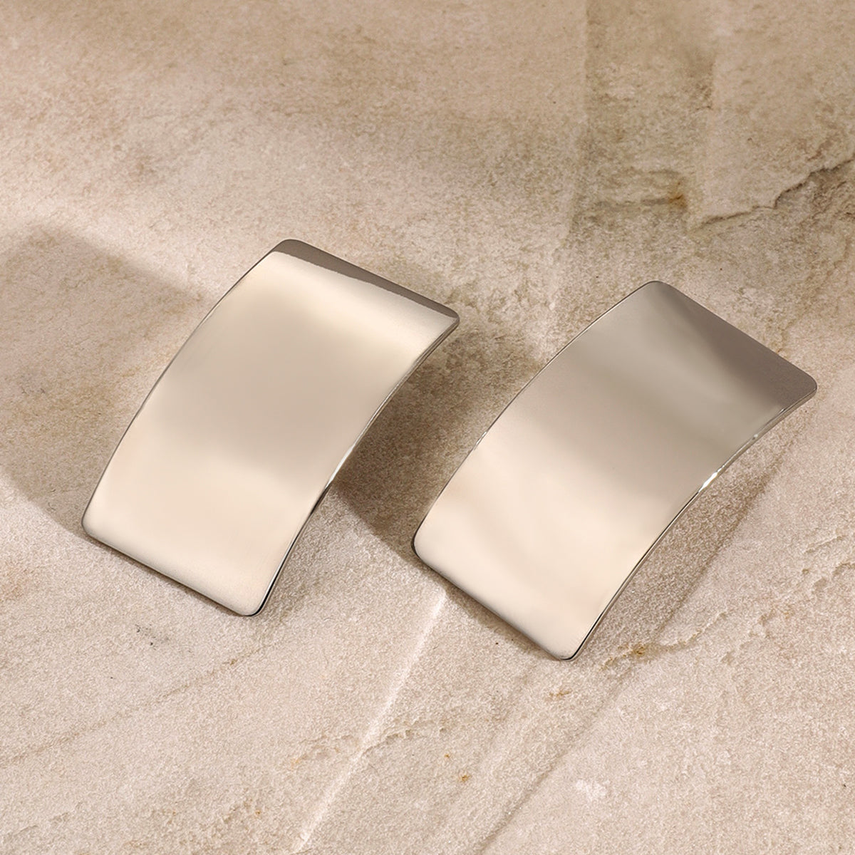 Elegante Earrings
