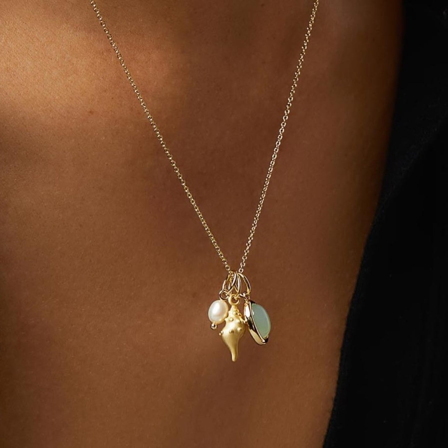 Conch Pendant Necklace