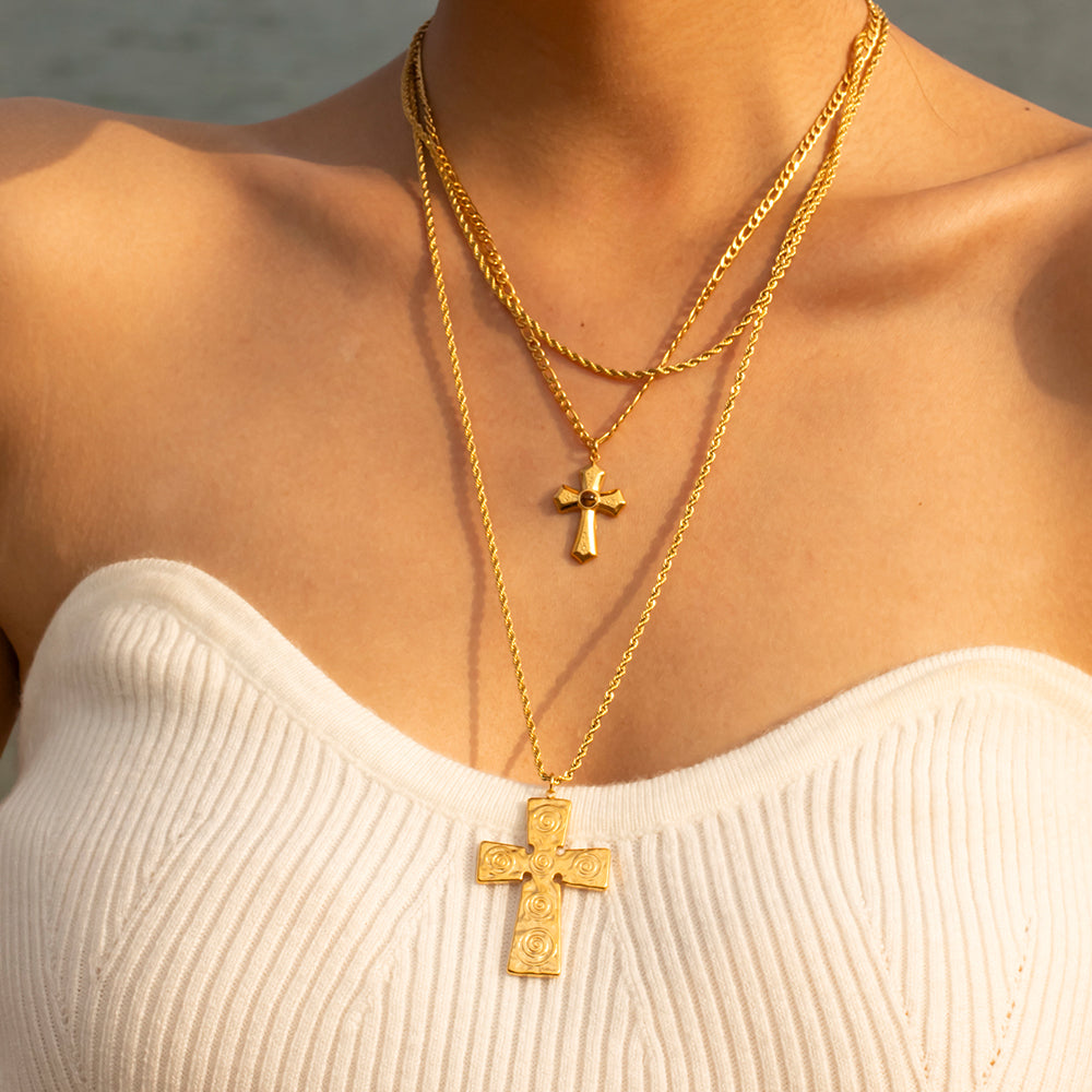 Alfea Cross Necklace