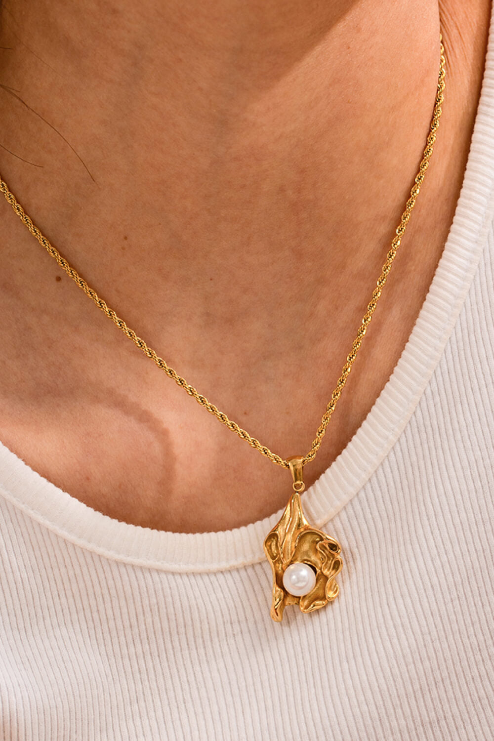 Yoni Necklace