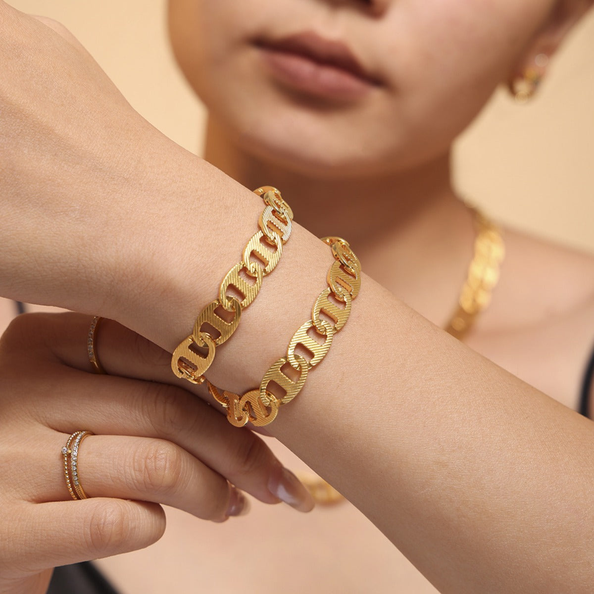 Ethereal Link Bracelet