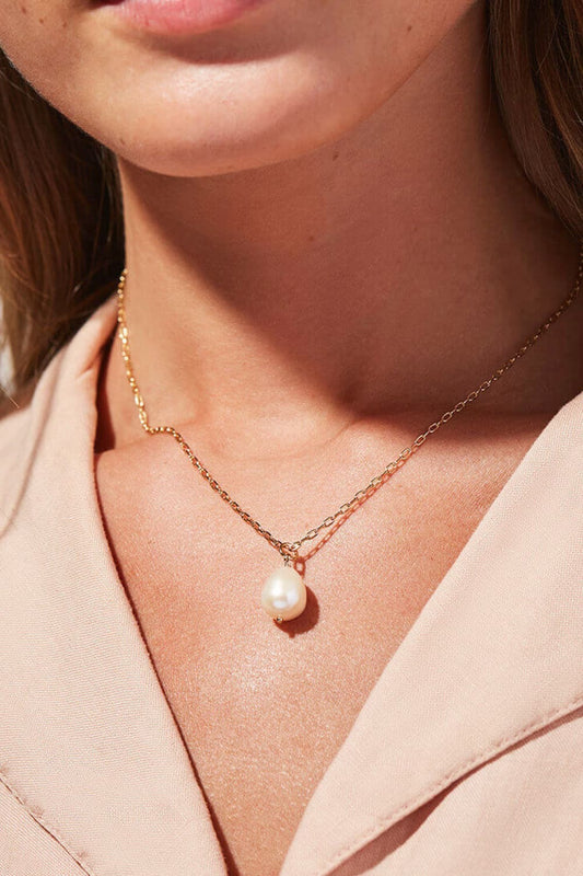 Poseidon's Pearl Pendant Necklace