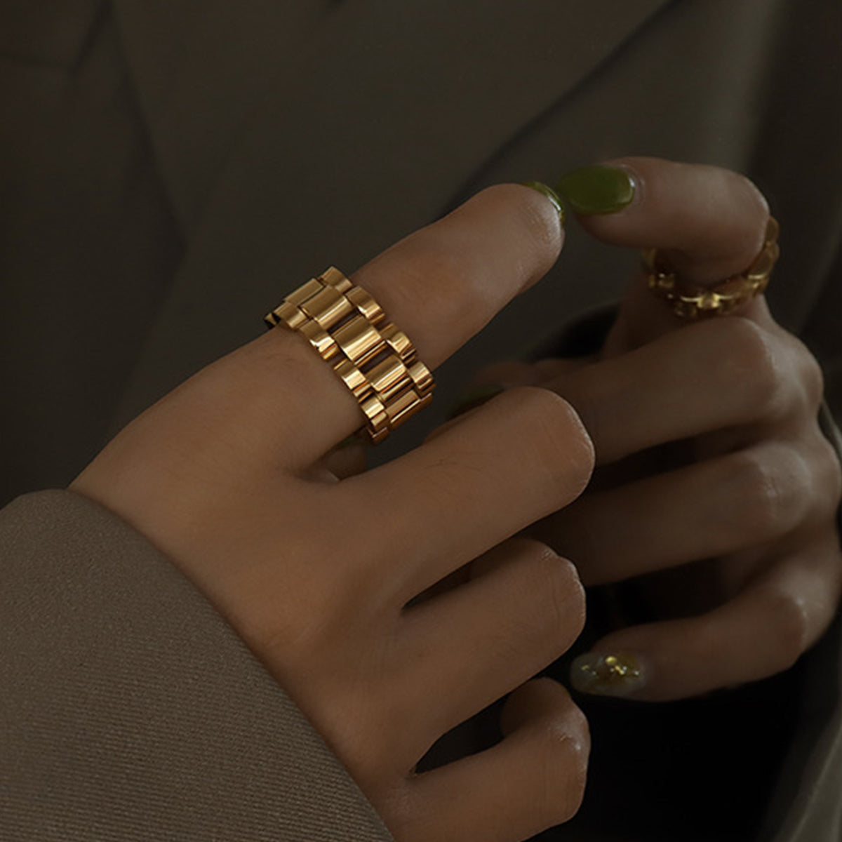 Simplicity Ring